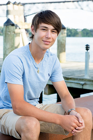 Senior Portrait Session - Highland Landing
