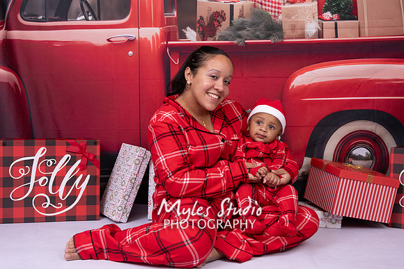 A Family Christmas Portrait