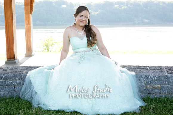 Myles Studio - Sweet 16 portrait at Longview Park in Poughkeepsie.
