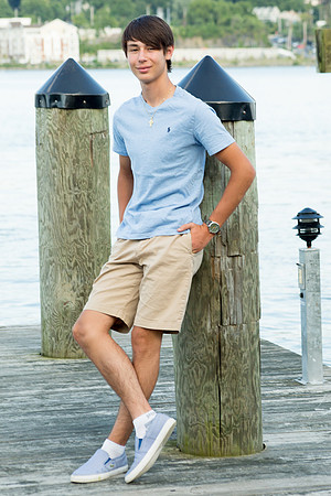 Senior Portrait Session - Highland Landing