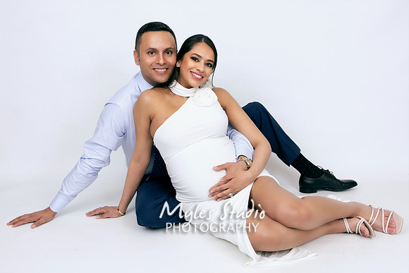 Maternity Photo 180 copy tu