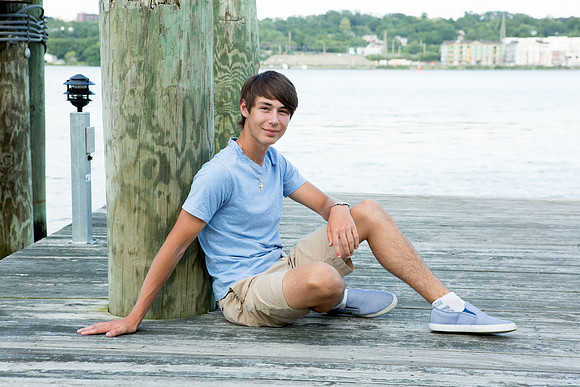 Senior Portrait Session - Highland Landing